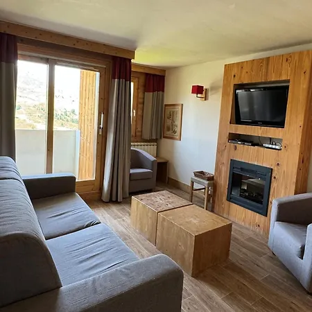 Grand 5 Pieces, 10 Pers, Acces Direct Pistes, Piscine Chauffee, Belle Plagne - Fr-1-181-2806 * La Plagne-Tarentaise